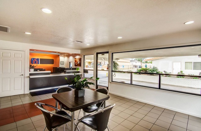 Motel 6 Manteca, CA