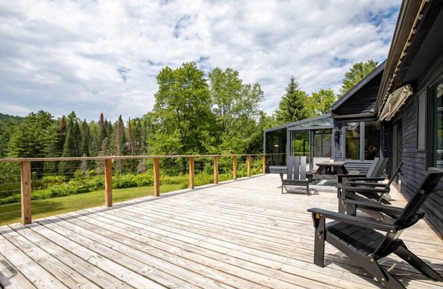 Mountain and Lake Views - Private Sauna - Game Room - Private Deck