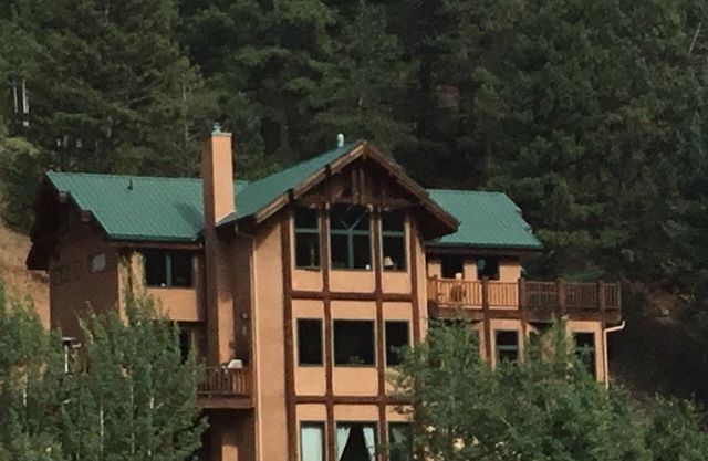 Mountain Home on Trout Creek Ranch. Fishing, Horseback Riding & Off-Roading