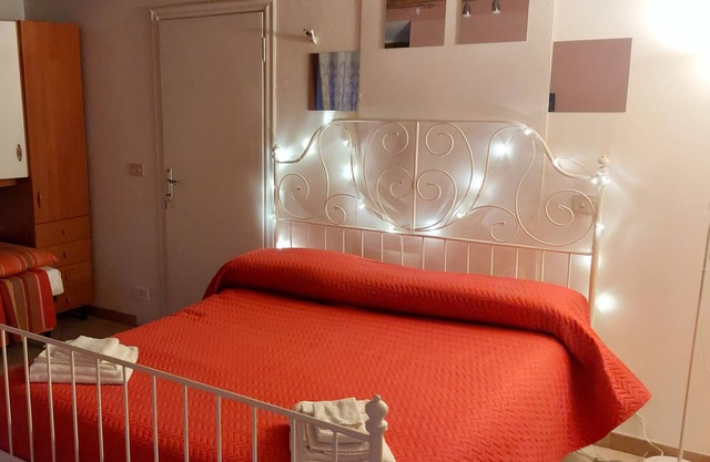 Mountain retreat in Basati, Seravezza—rustic charm, stunning views, near the sea