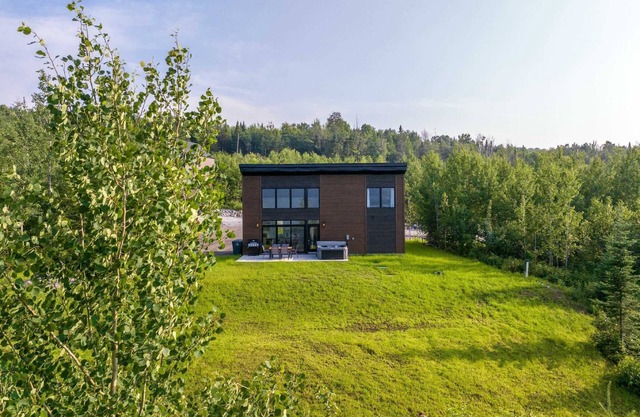 Mountain View & Spa - Chalet Le Petit Leo