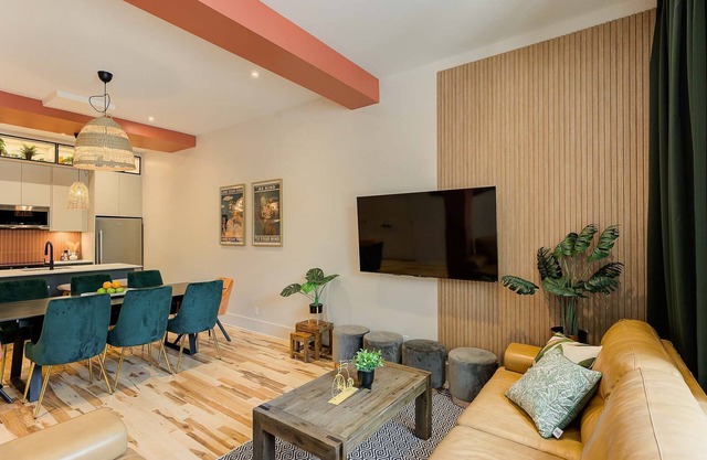 MTLVR #18 | Ping-pong, Group Friendly, Metro 7min