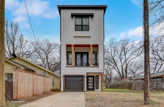 Muncie at Trinity Grove