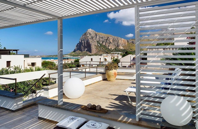 My Rental Homes - Mulberry House just a short walk from San Vito Lo Capo’s center