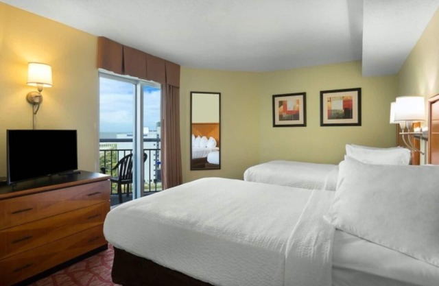 Myrtle Beach Serenity: Ocean View Oasis