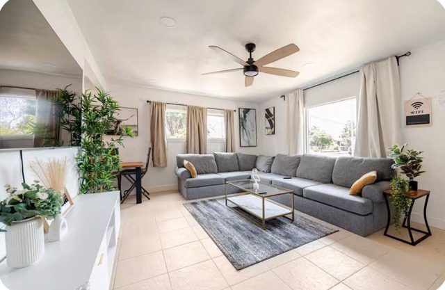 n“Charming 3BR Retreat-Family-Friendly-Near Top Attractions!