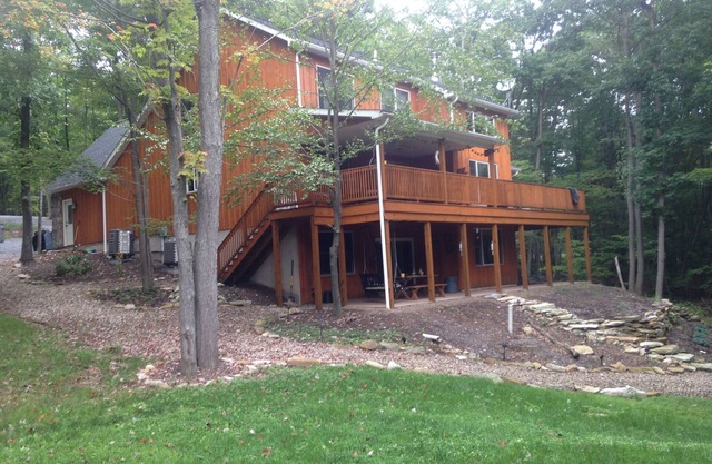 N Multi-Family Getaway at Raystown Lake in Central PA