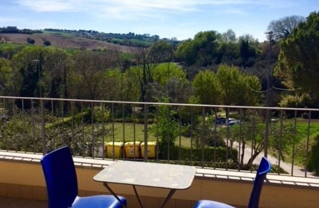 N186 - Numana, new two-room apartment with swimming pool