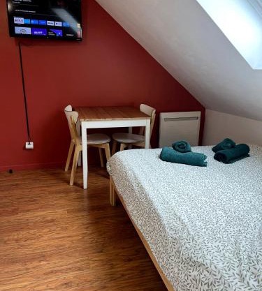 N6 - Petit studio proche du centre