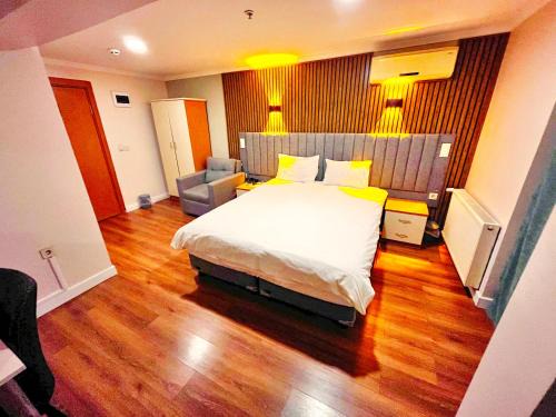 Naila Hotel