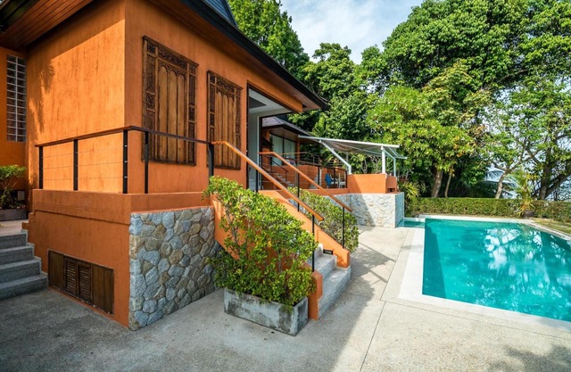 Nam Bo Villa by Lofty - Oceanfront private pool villa with maid and cook