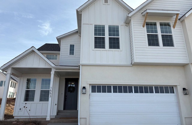 National Park Launching Pad - 3 beds 2.5 baths - Tesla Charger