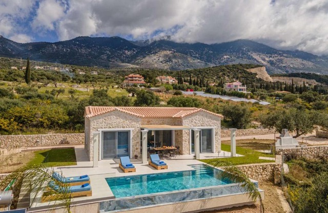 Natural Stone Villas Kefalonia
