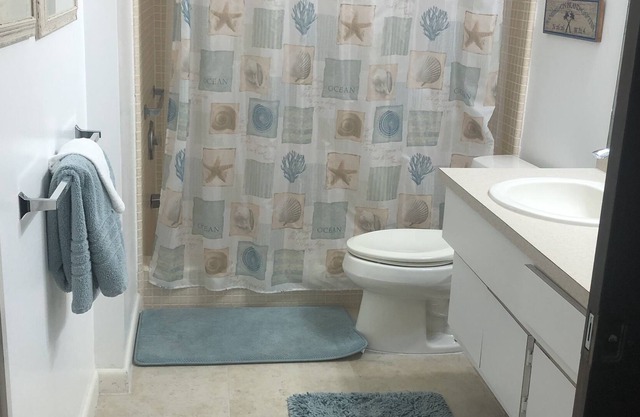 Near Beach Ground Floor Home with Heated Swimming Pool