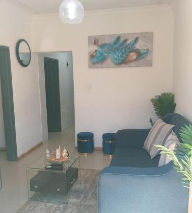 Neat 2 bedroom Solar and Wi-Fi in Salama Park