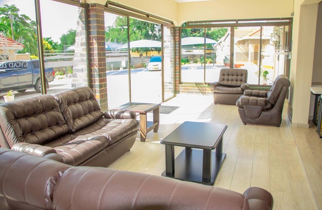 Neat one Bedroom in Morningside Guesthouse - 2091