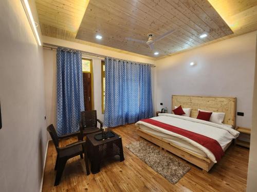 Neerangana Retreat