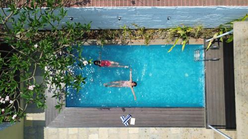 Nehamrit Farmstays with Pool, Near Malshej Ghat