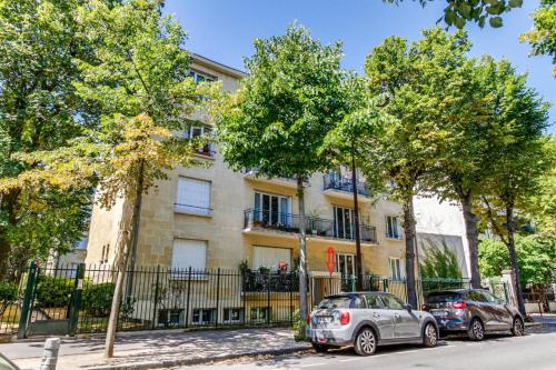Neuilly-sur-Seine calme et lumineux. B&B. 3 chambres