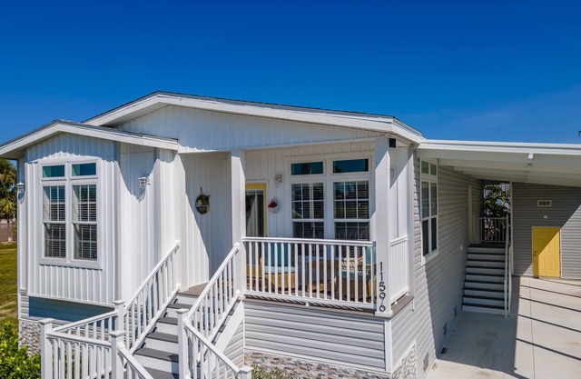 NEW 3 Bed Osprey Bay Home in 55 or older Near Beaches