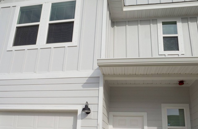New 3-bedroom townhome