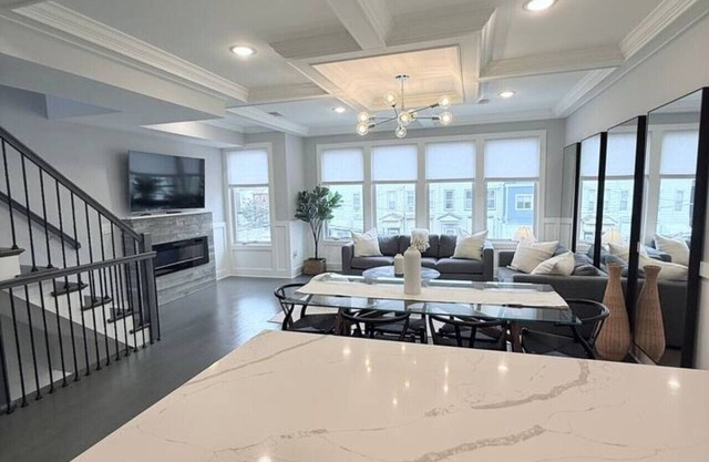 New 3BR Condo w/Rooftop Terrace & NYC Views