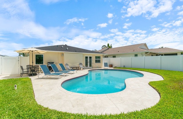 NEW! 3BR Home w/Pool, Bikes - Close to Beach!
