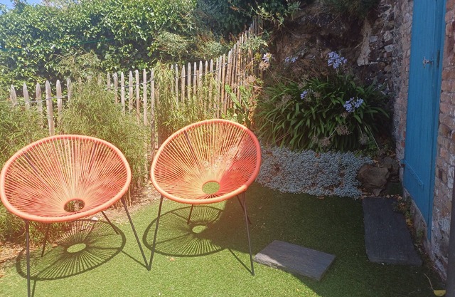 New! 5 min walk to beaches and restaurants. Quiet house in pedestrian street