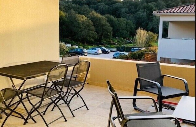 New * apartment on the outskirts of Propriano