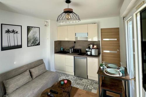 New appart avec balcon à Evry - Proche Paris - RER 5 min - Wifi