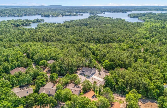 New Build - 2023, Peaceful, Wooded Retreat