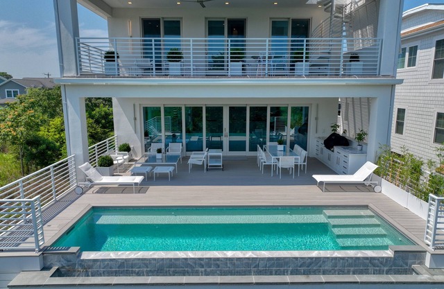 NEW! CASA BLANCO A Modern Sanctuary @ Lewes Beach + Canal + Historic Downtown n