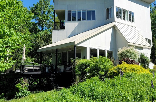 NEW CatskillsTreeshouse close to Hunter Mountain