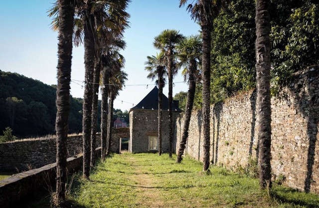 New! Charming 18th-century pavilion