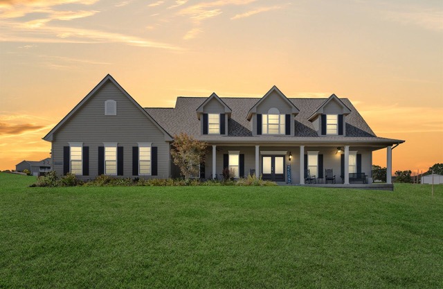 NEW Firepit | 2 King Beds | Country Views