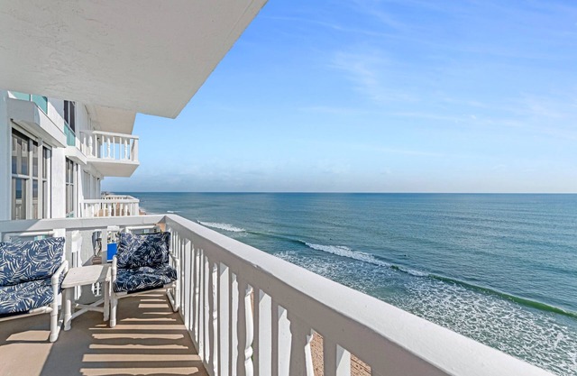 New listing! Direct oceanfront condo with private balcony overlooking the pool and beach