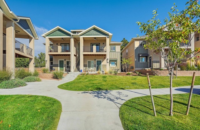 New Lower Unit Condo-Pet Friendly-North CS-USAFA