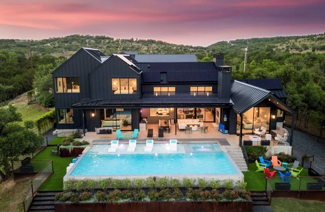 NEW|Luxe Estate|Pond|Pool|Pickleball|Animals|22Ppl