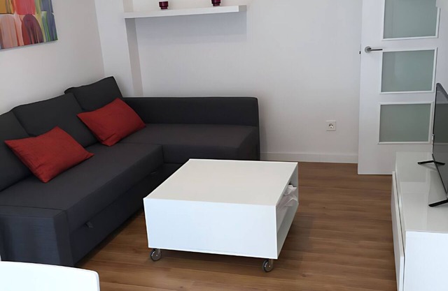New Luxury Apartment In City Center