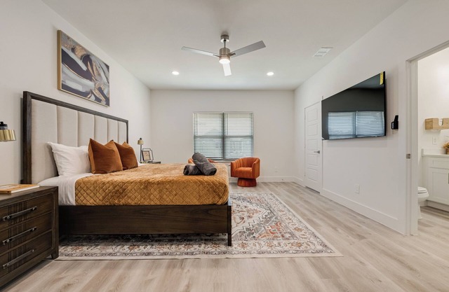 New Modern 3Br Home 9 minutes from DFW Airport 12 minutes from AT&T Stadium