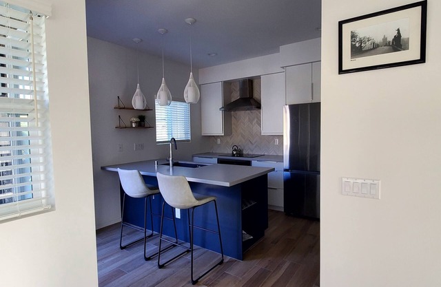 New, modern and private Guest House