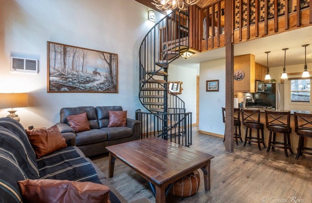 NEW! Modern Chalet-Style Cedar Townhome