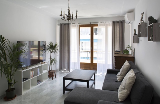 New ! Nice 2 rooms for rent, comfortable and practical.