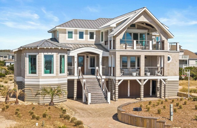 New Ocean Front Luxury Award Winner 5 BR 6.5 BA BHI and Shoals A Rare Find