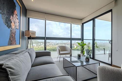 NEW Panoramic view, Infinite Pool/Historic Center