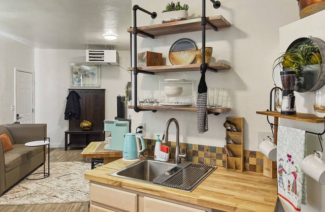 NEW! Quaint Monument Retreat