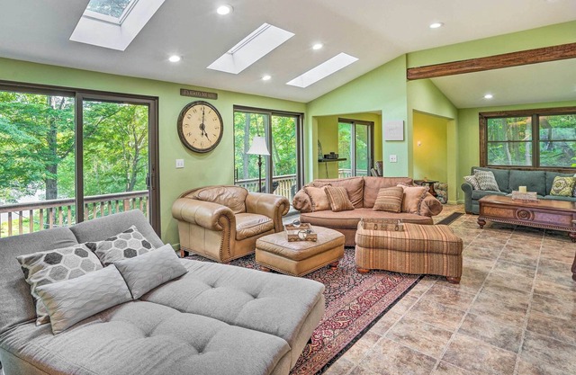 NEW! Rustic Stamford Lakehouse w/ Wraparound Deck!