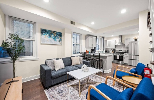 New Spacious 3 Bedroom Apt in the Heart of Philly