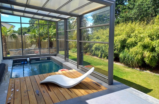 NEW STANDING HOUSE - SWIMMING POOL 5 minutes from the beach