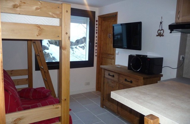 NEW STUDIO 15m² 2 ALPES FULL CENTER